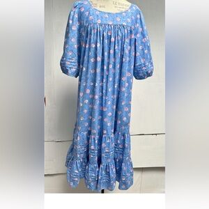 VTG Two Potato Laguna floral House Dress Muumuu Lounge Mod Tiered Pleaded M